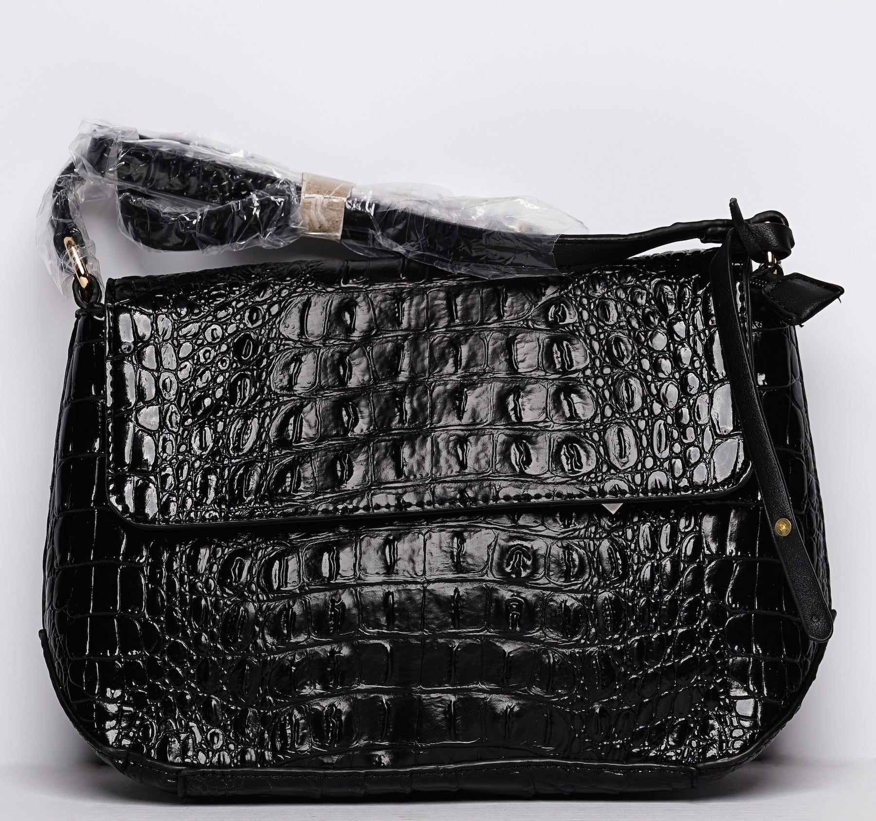 Fashion Ostrich Croc Tote With Bag (Colors: Black, Brown, Pink) – Sincerely  Bagz